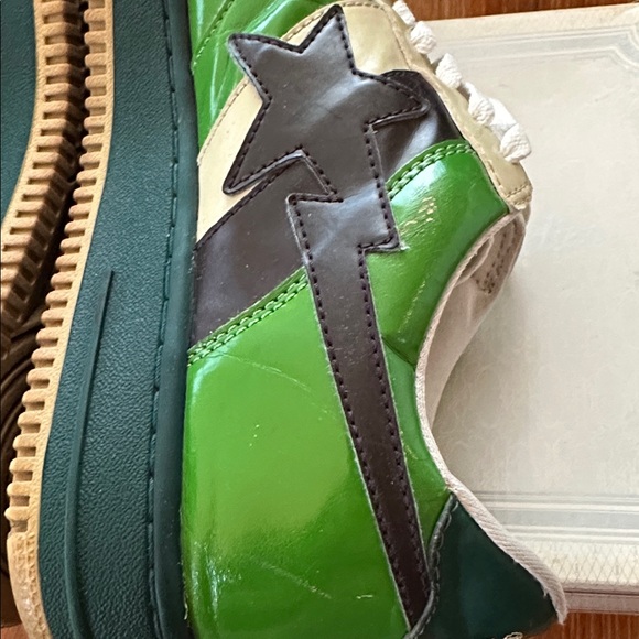 Vintage BAPE Green Sneakers - Picture 11 of 11